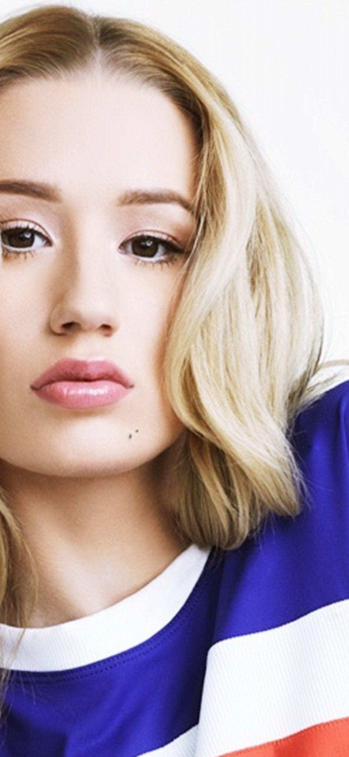 1125x2436 Iggy Azalea iPhone X Wallpaper