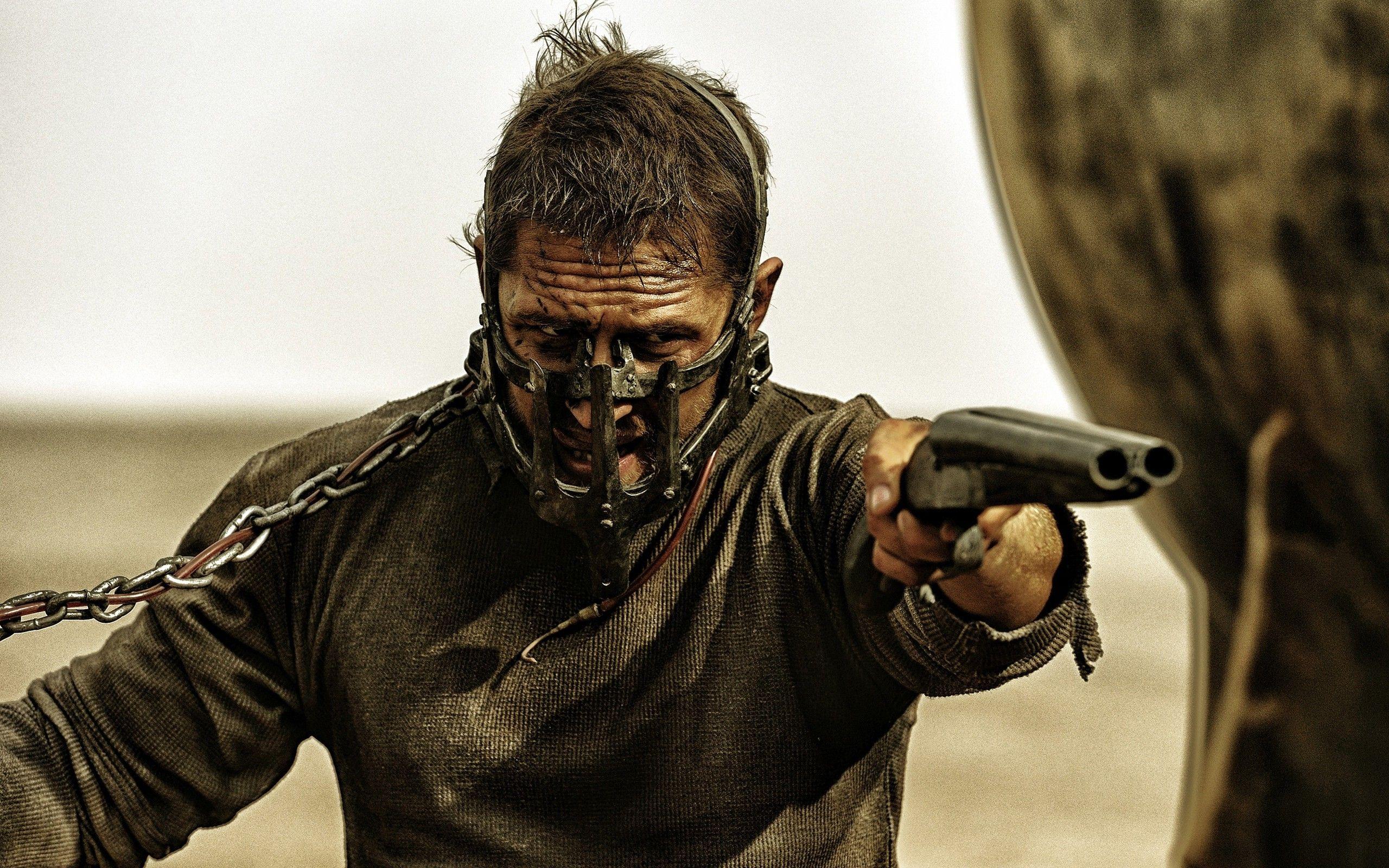 2560x1600 Mad Max Tom Hardy Wallpaper .
