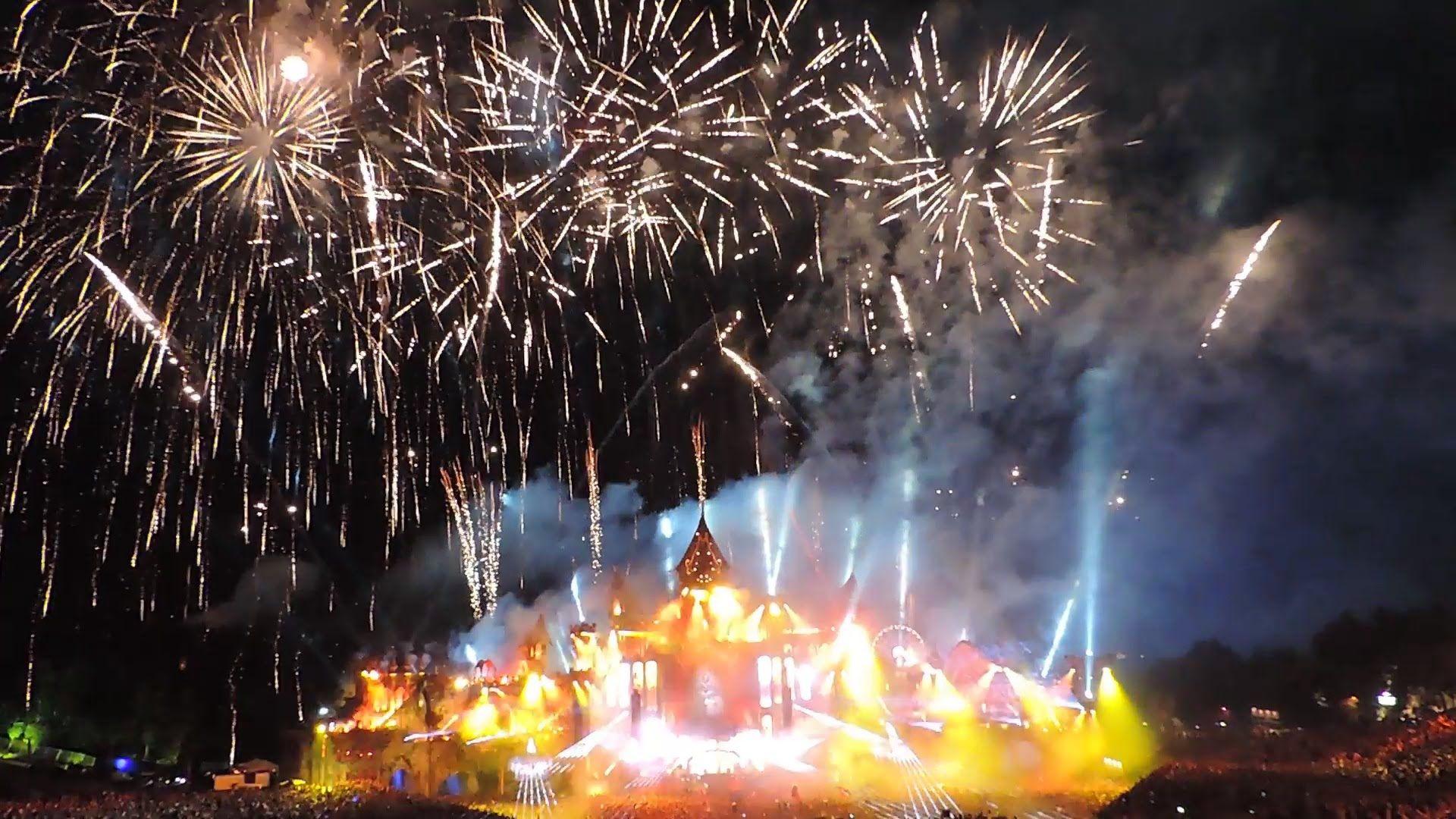 1920x1080 David Guetta Tomorrowland 2015 fireworks (last 12mins)
