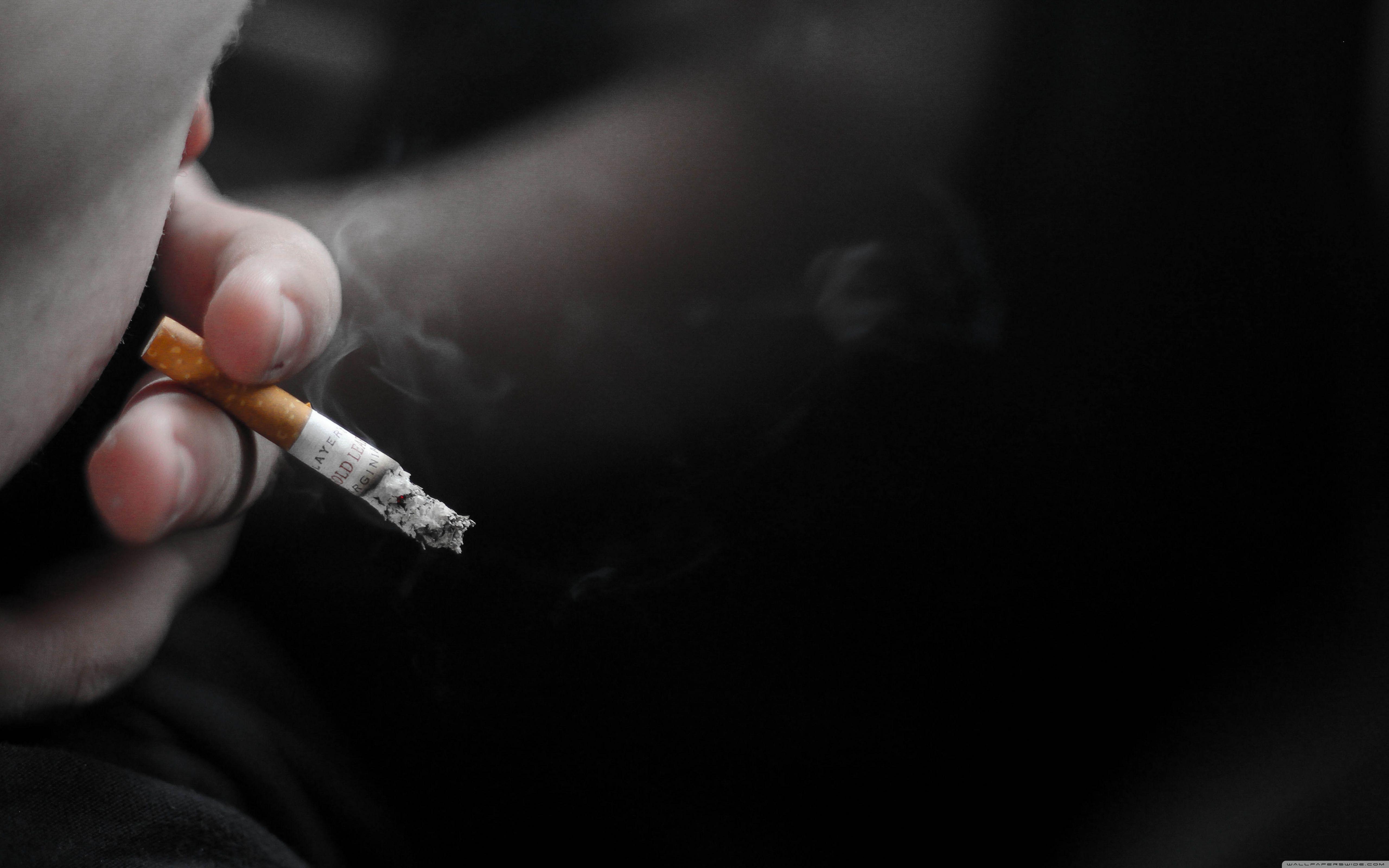 5120x3200 Cigarette Smoking
