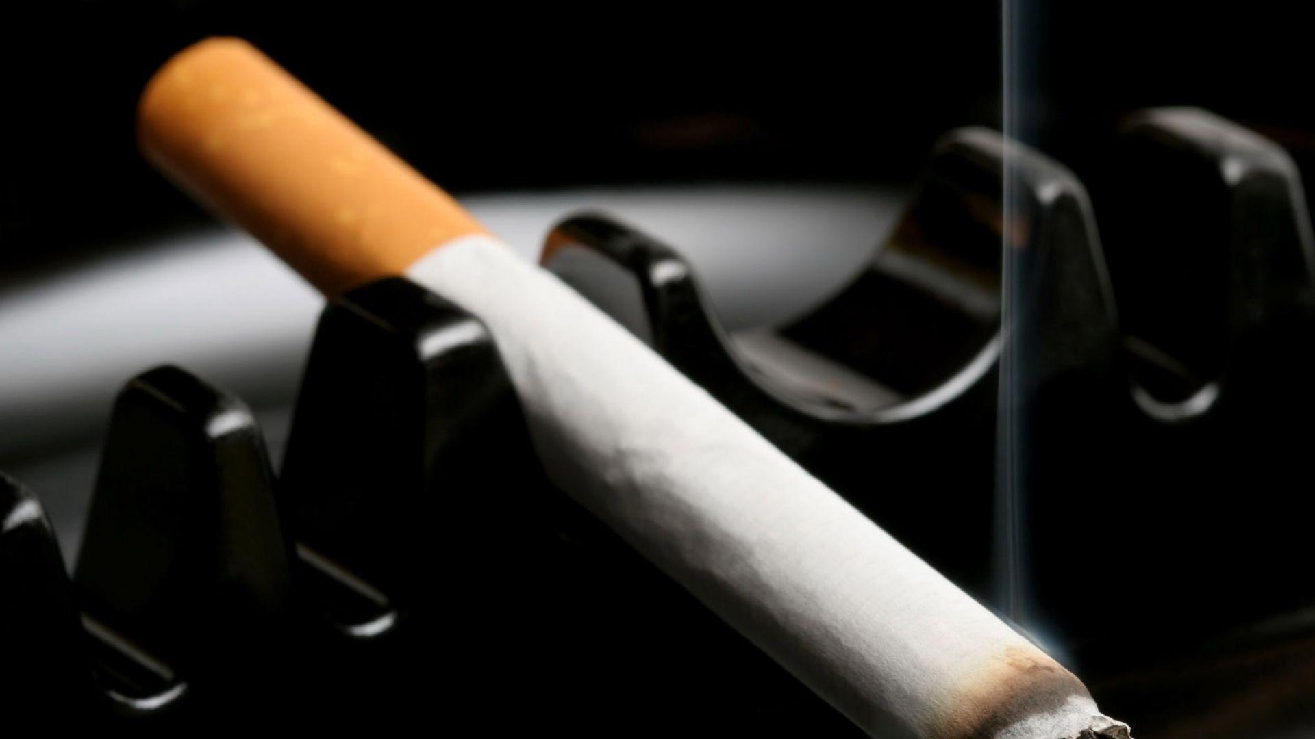 1920x1080 Wallpaper cigarette, ashtray, black, smoke, ash