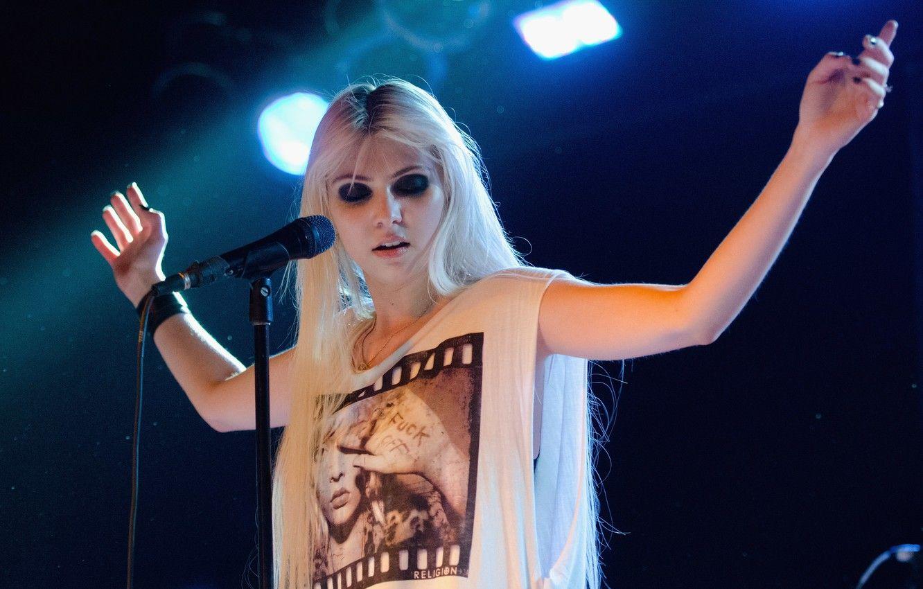 1332x850 Wallpaper girl, Rock, Taylor Momsen .
