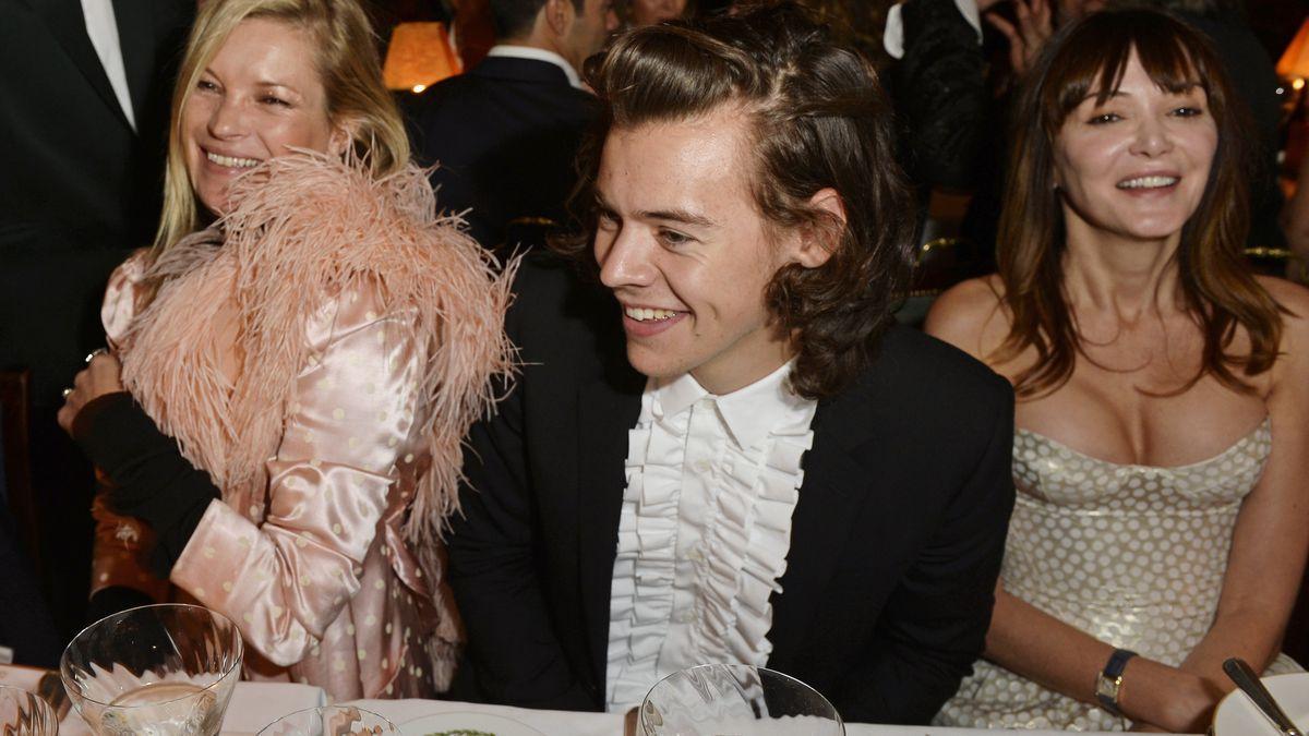 1200x675 Harry Styles Was Doing the Gucci Look .