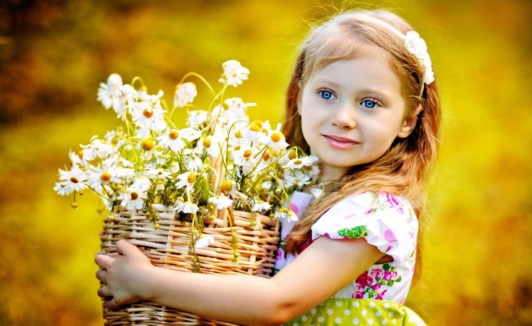 1824x1117 Pretty Girl Wallpaper Cute Girl .