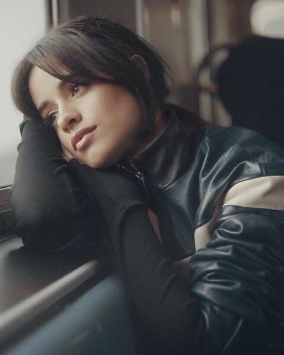 937x1171 Camila Cabello Photo 40725187 .