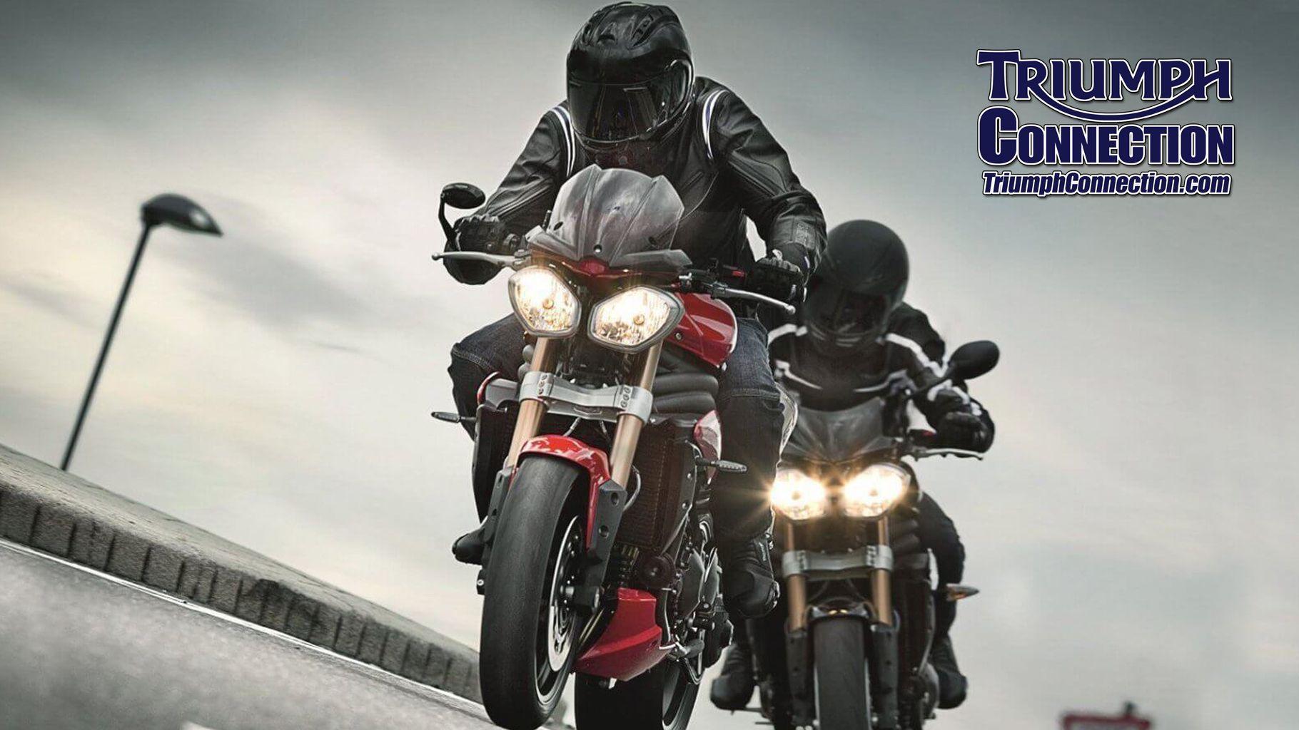 1820x1024 Triumph Motorcycle Connection Wallpaper