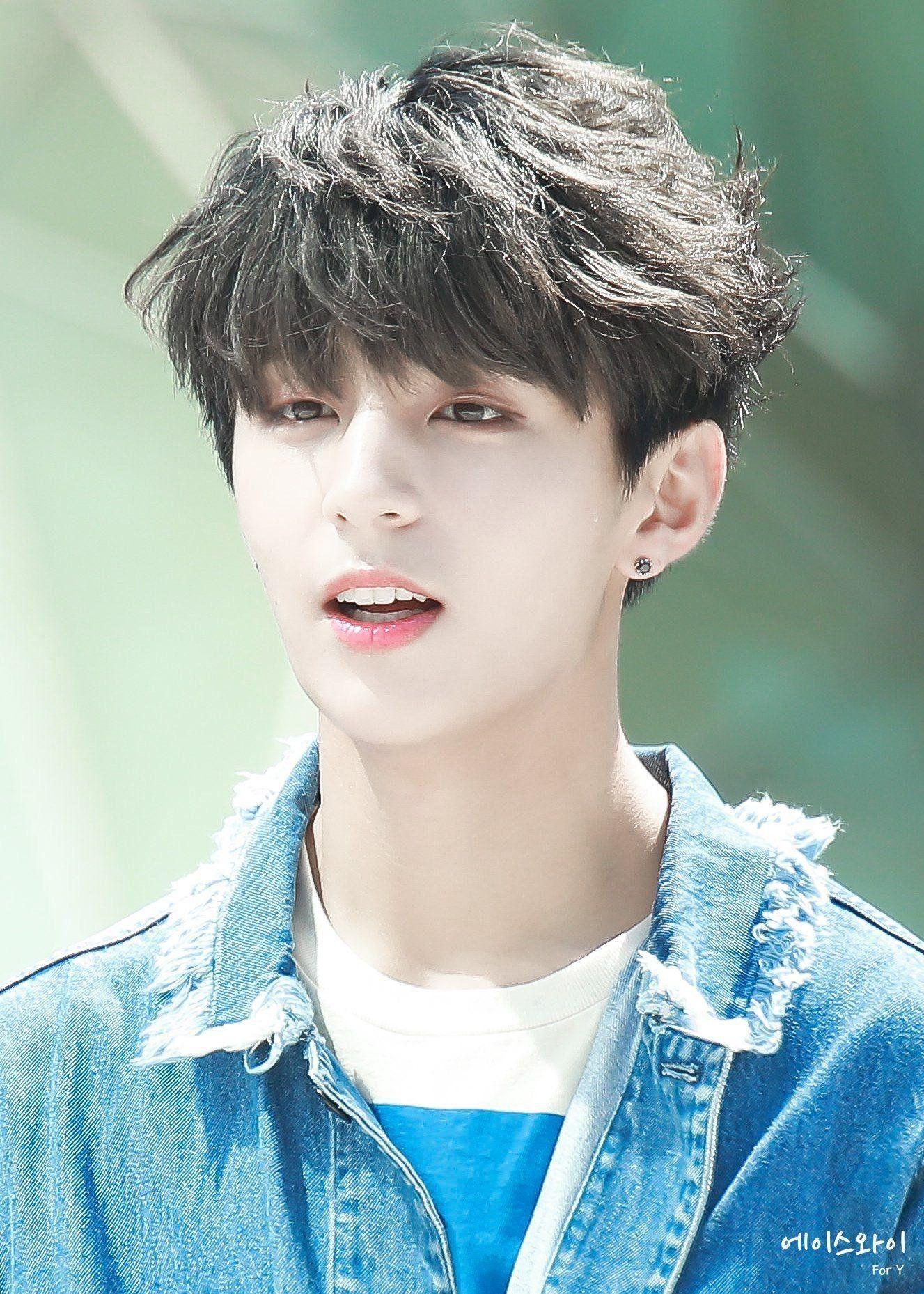 1327x1858 Jeon Jungkook 2018 Wallpaper on .