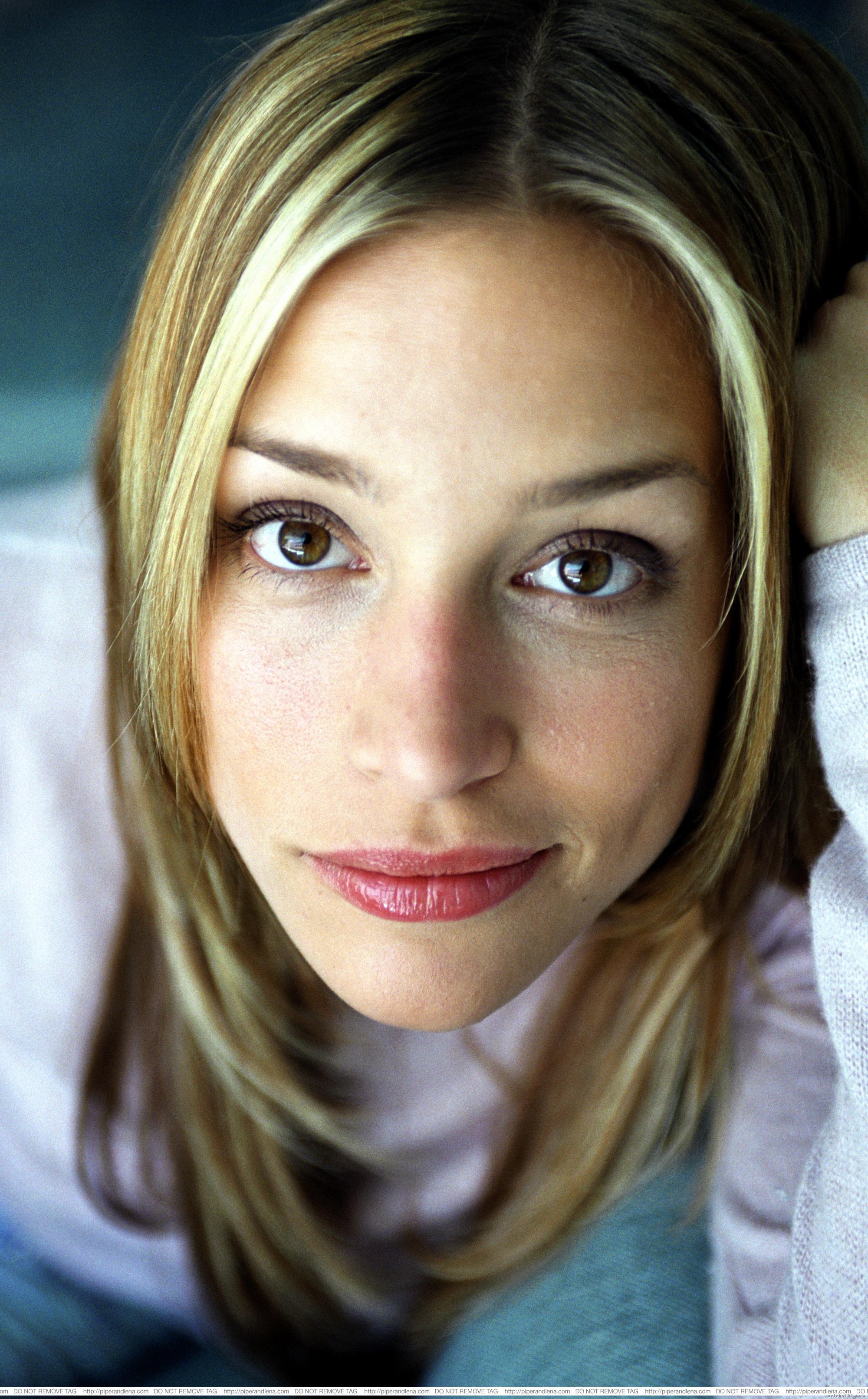 2000x3223 Picture of Piper Perabo Of Celebrities