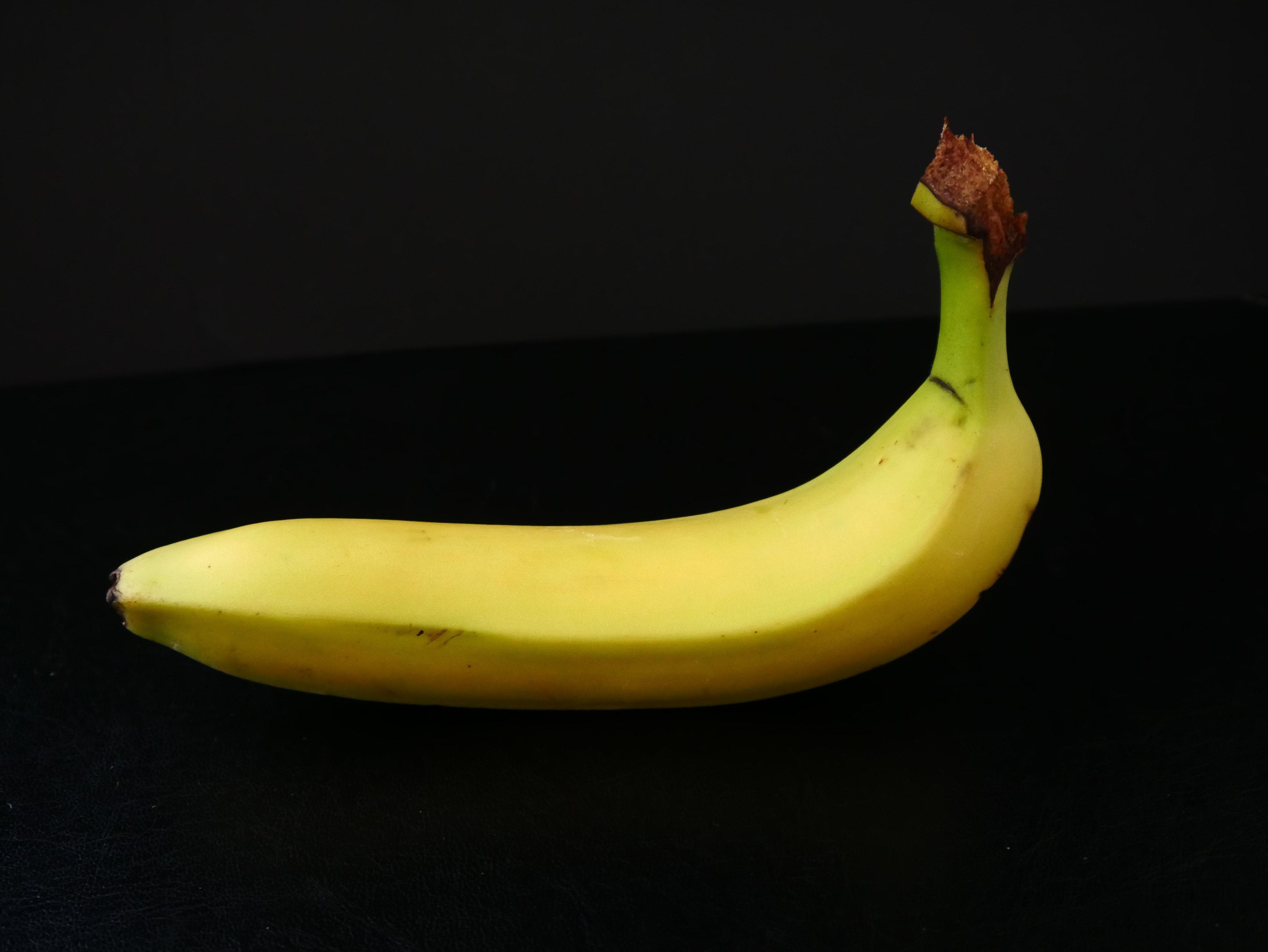 Banana 4K Wallpapers - Top Free Banana 4K Backgrounds - WallpaperAccess