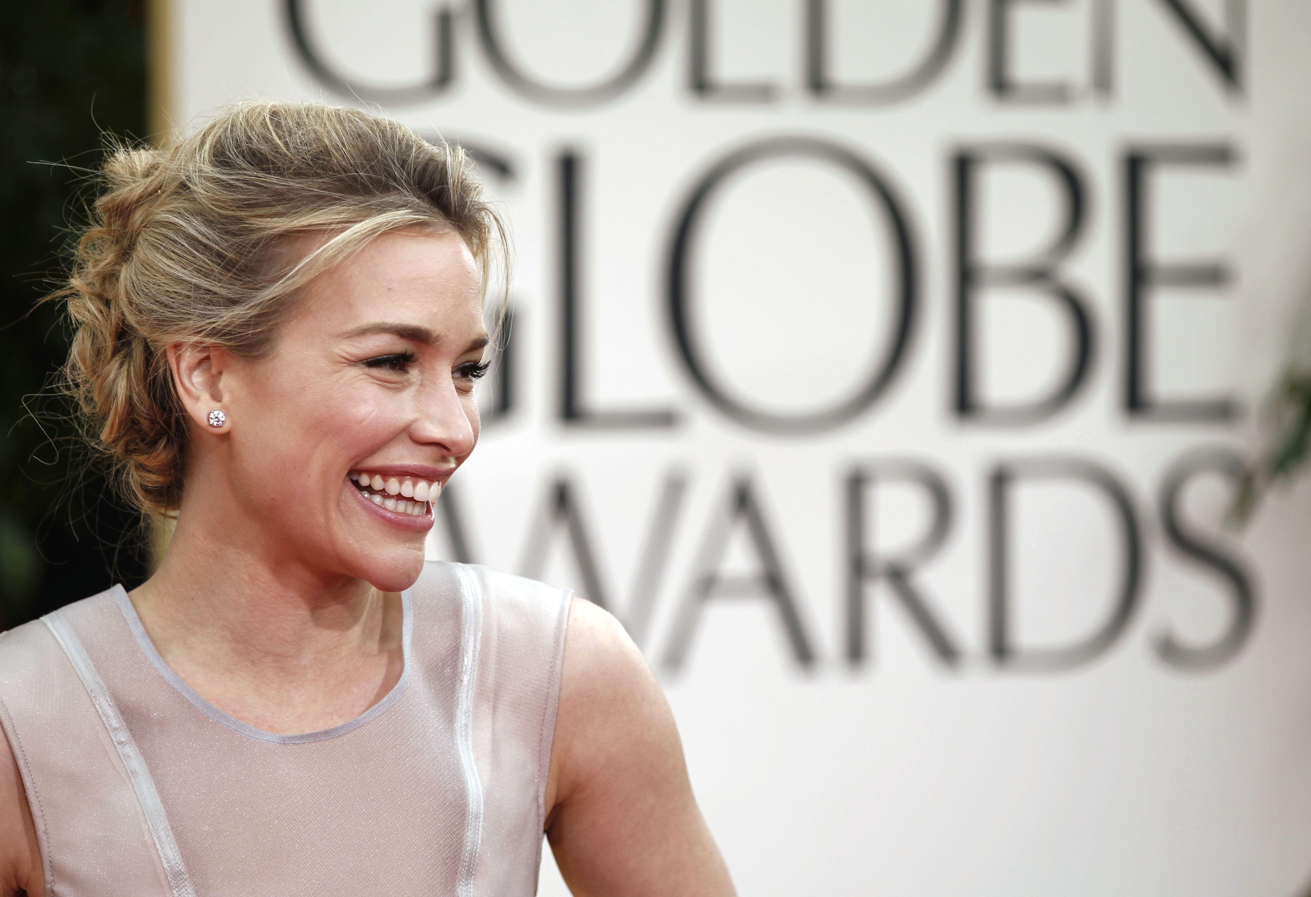 4500x3080 Piper Perabo wallpaper