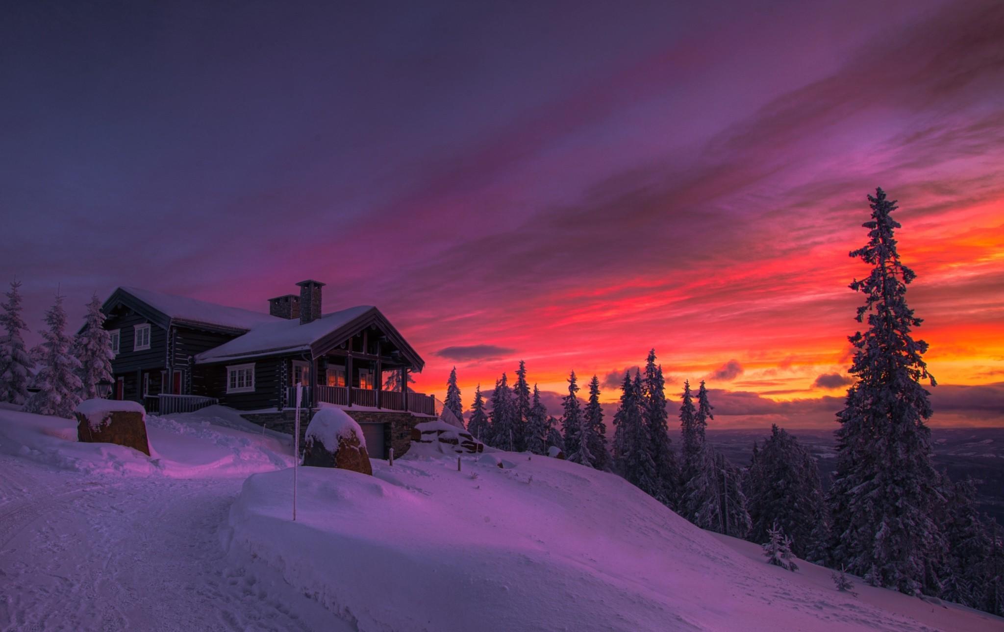 2048x1290 Cabin Sunset