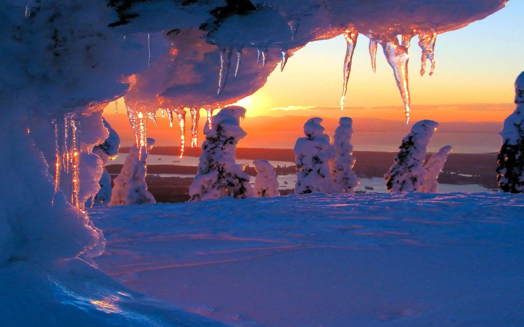 1680x1050 Snowy Sunset Wallpaper .