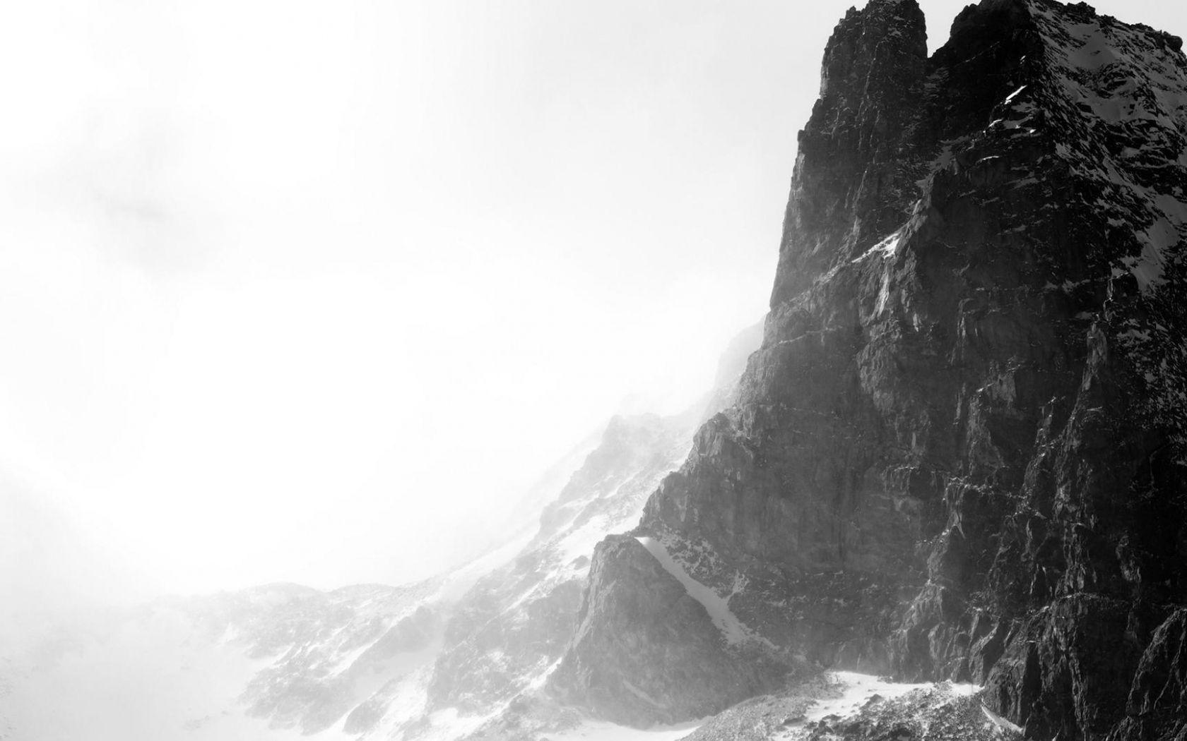 1680x1050 Black And White Desktop Wallpaper .