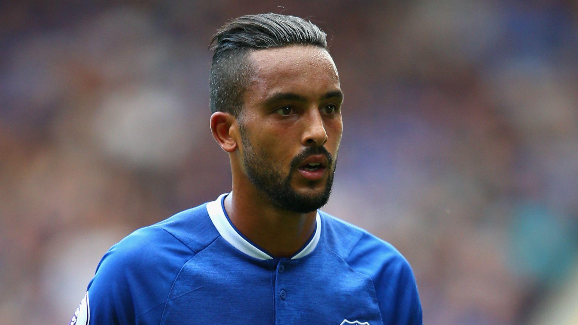 1920x1080 Arsenal vs Everton: Theo Walcott 'fell .