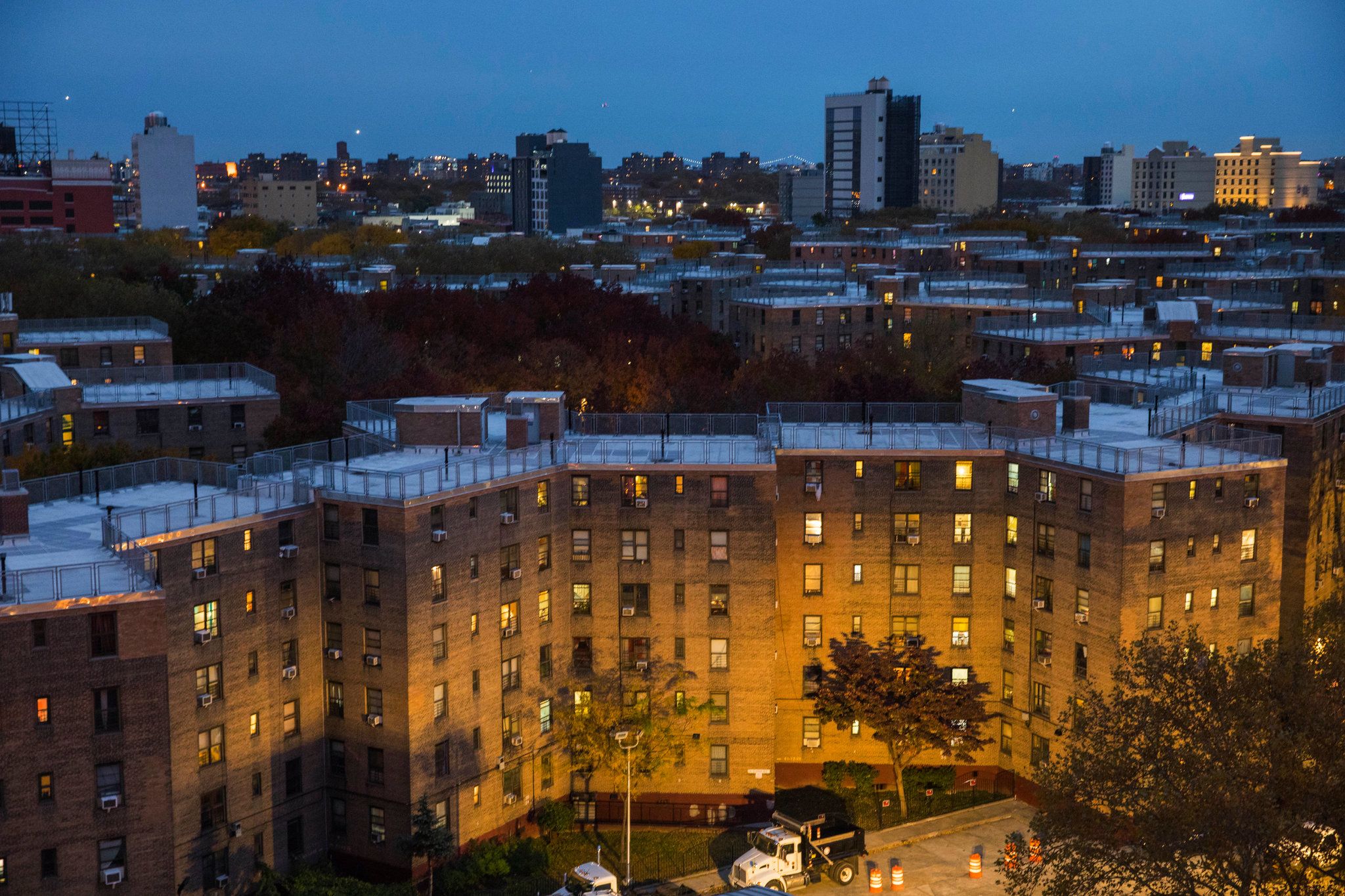 2048x1365 Amazon's New Neighbor: The Nation's Largest Housing Project