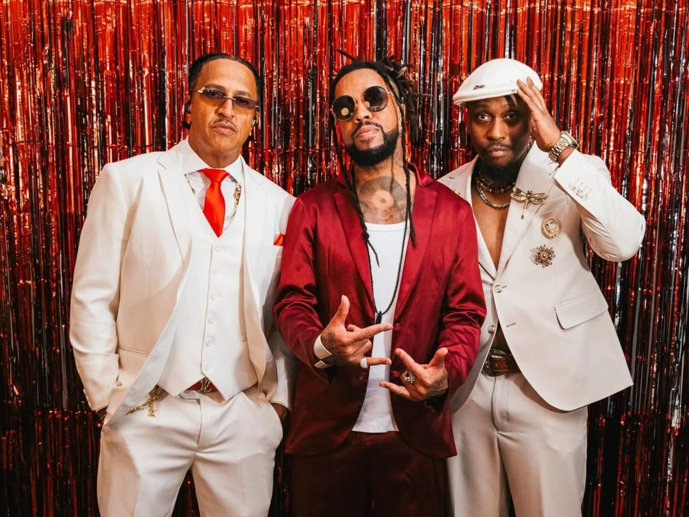 1400x1050 Em Show Em SP, Mano Brown Leva Ao Palco Baile Black E Elementos Clássicos Do Hip Hop