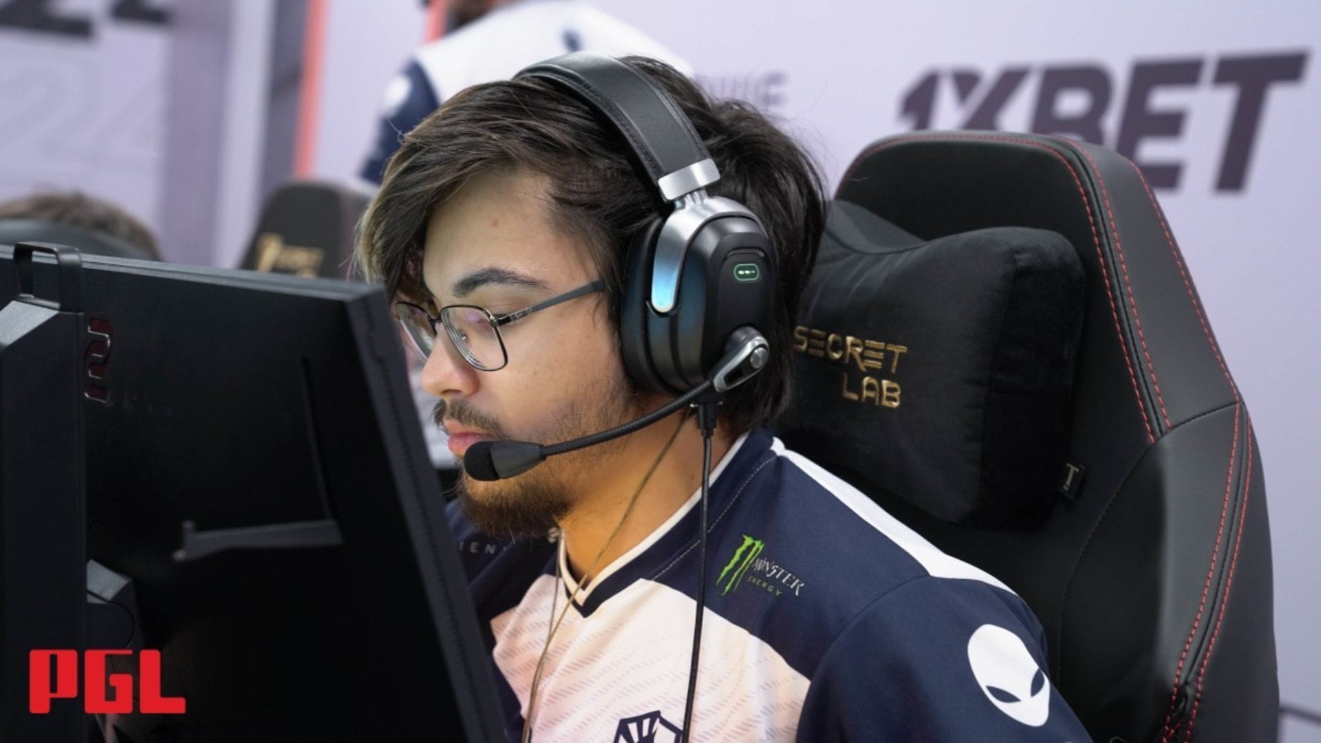 1920x1080 Twistzz's CS2 settings (2024): Crosshair, configuration, sensitivity, and more