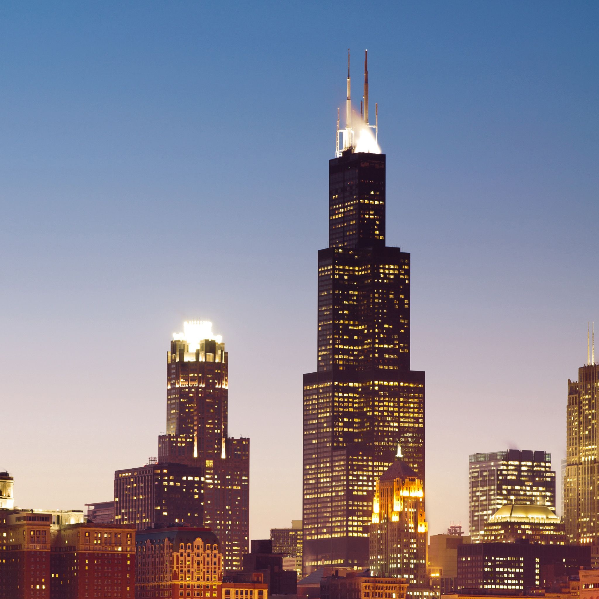2048x2048 Willis Tower Wallpaper