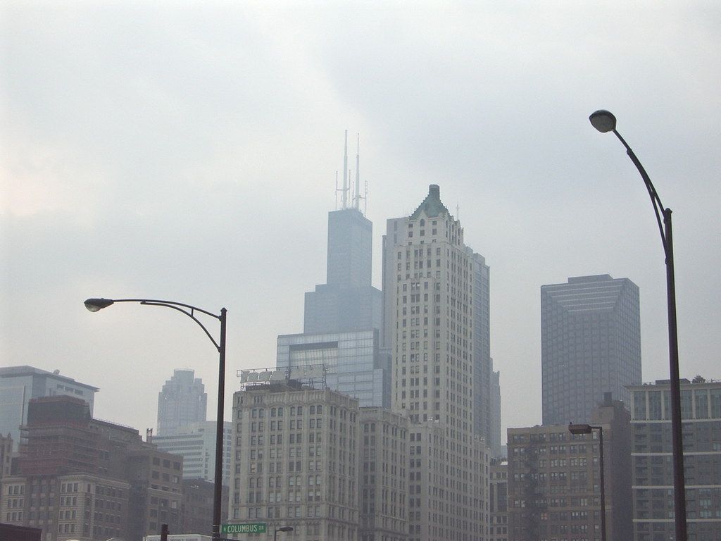 1024x768 Sears Tower in the back. Chicago Skyline on a hazy day
