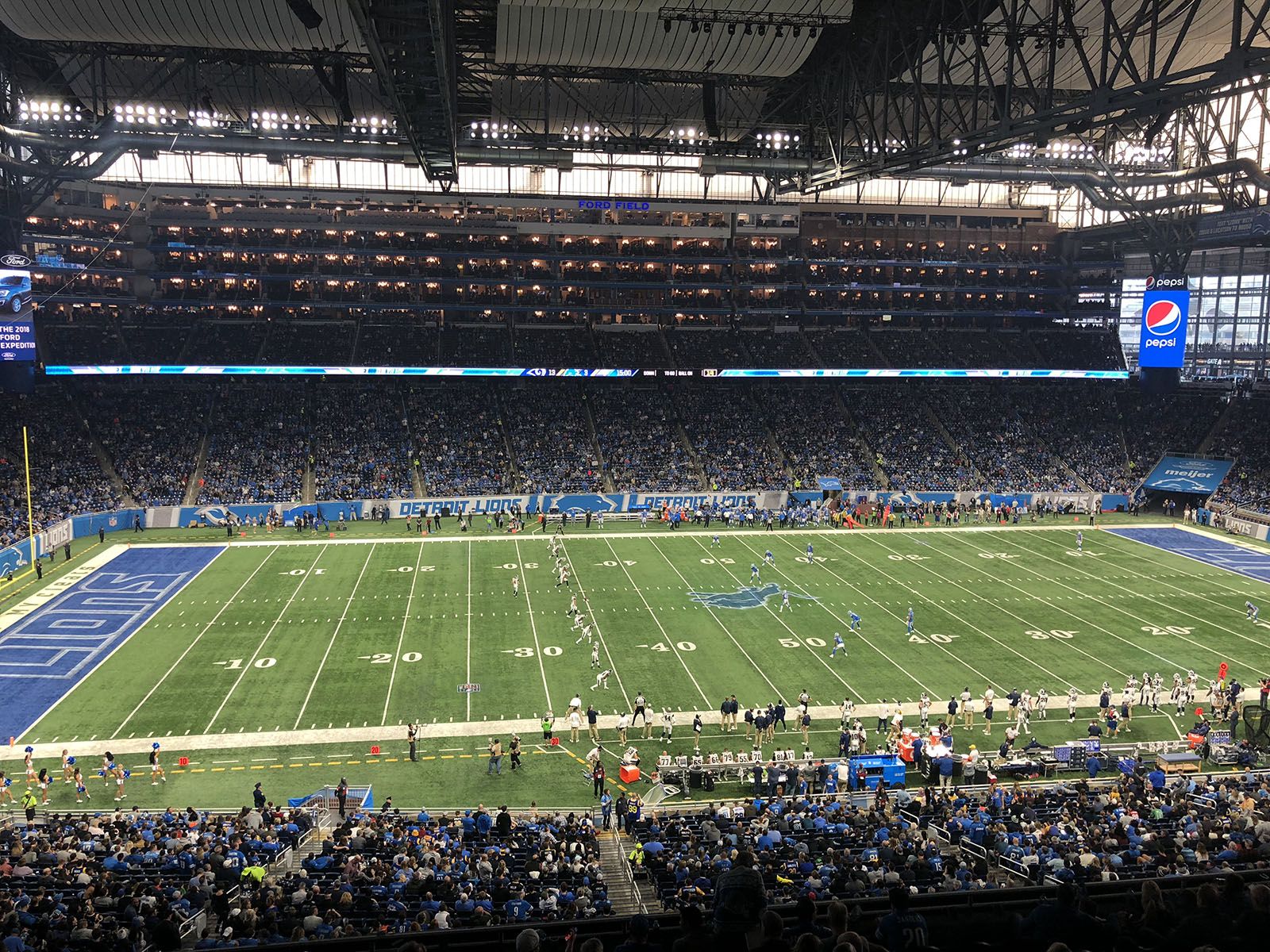 1600x1200 Ford Field: Detroit stadium guide for 2026