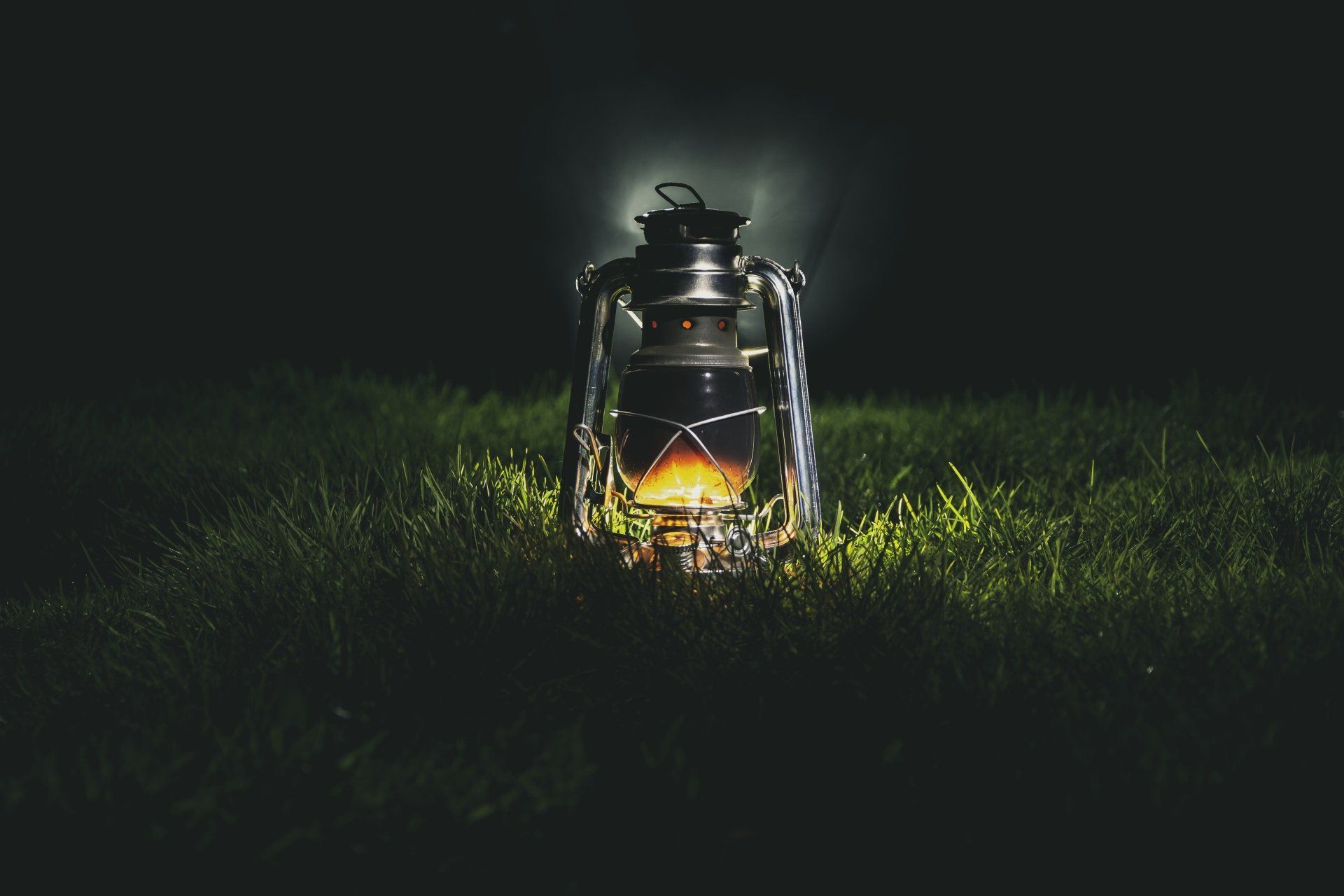 1920x1280 5K Ultra HD Lantern