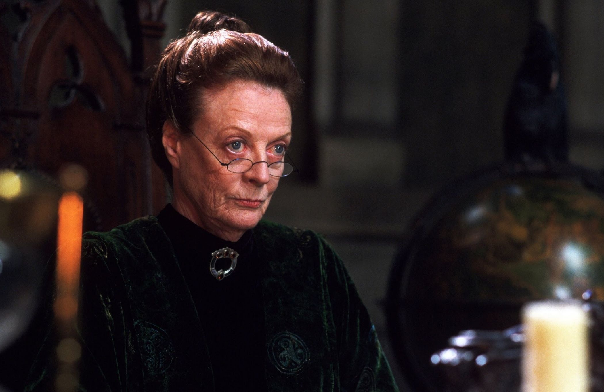 2100x1362 Maggie Smith Wallpaper
