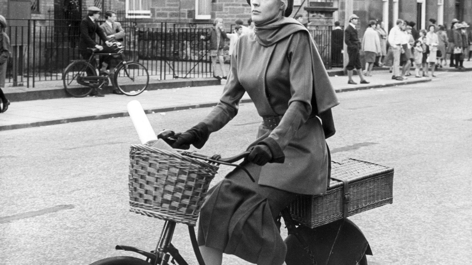 1600x900 Opinion: Maggie Smith's portrayal of Miss Brodie keeps teaching us