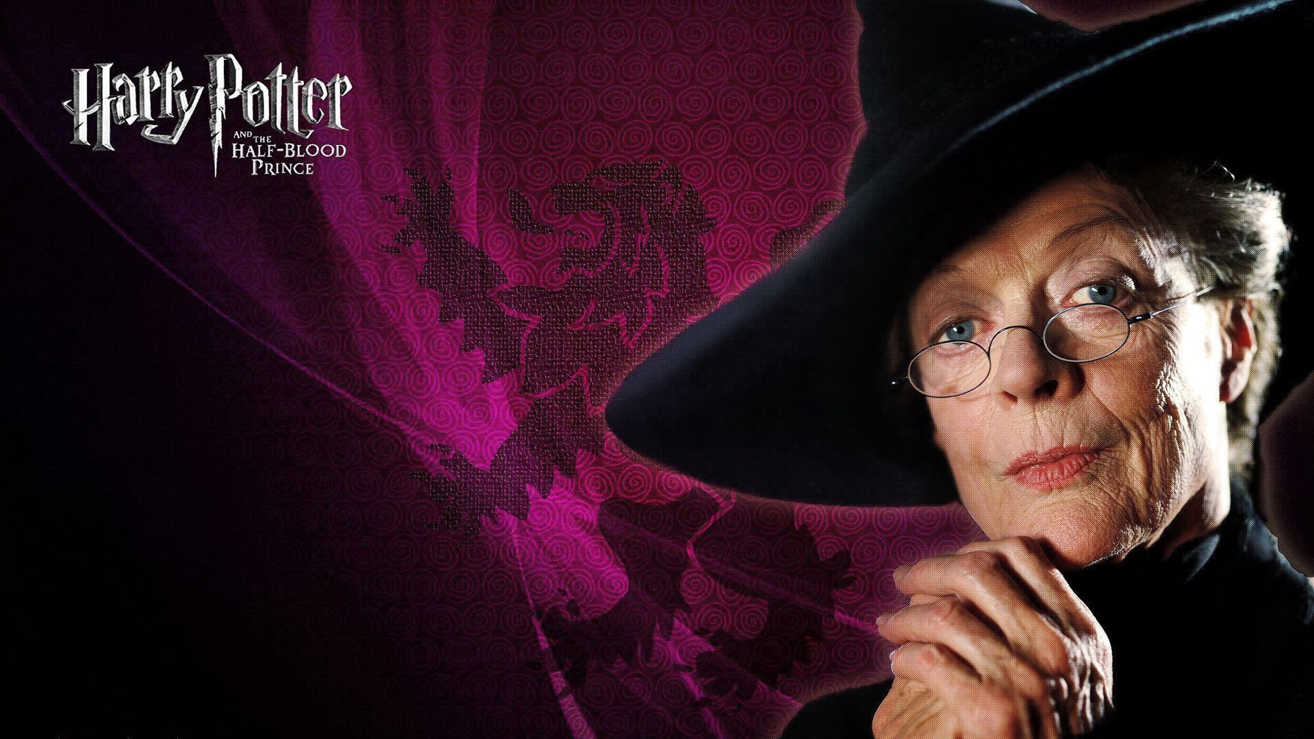 2560x1440 Maggie Smith Wallpaper