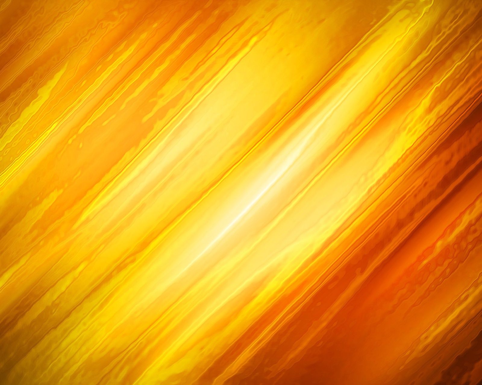 1600x1280 