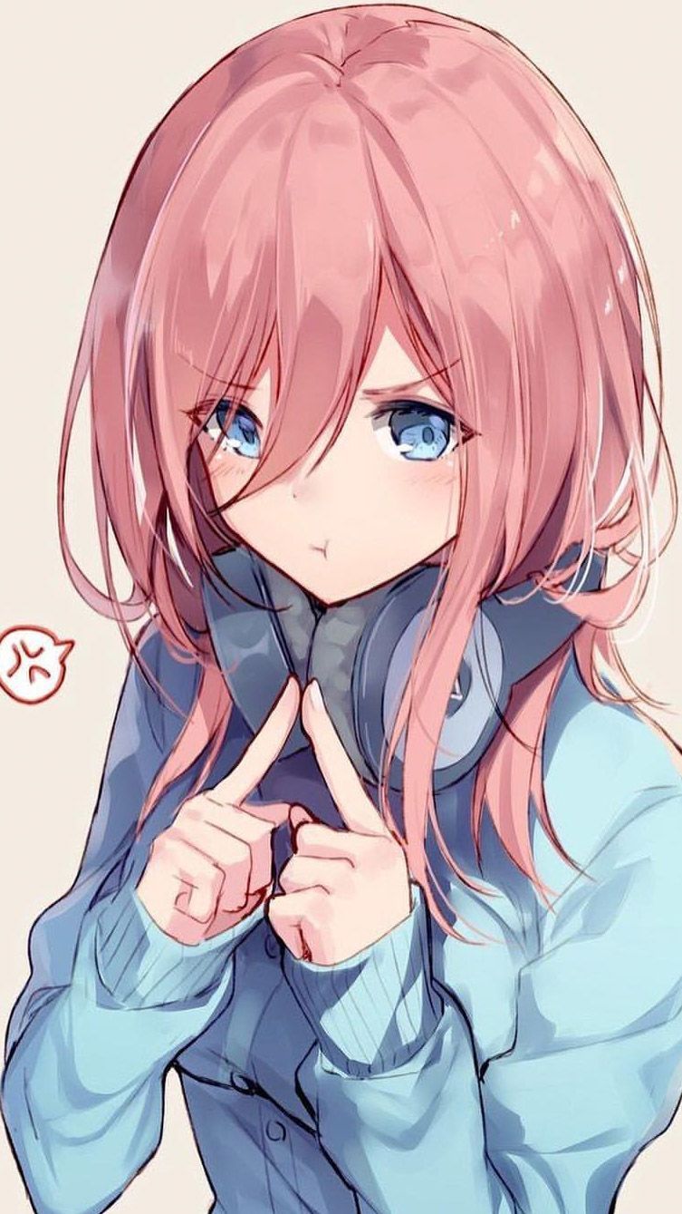 753x1339 Nakano Family Wallpaper