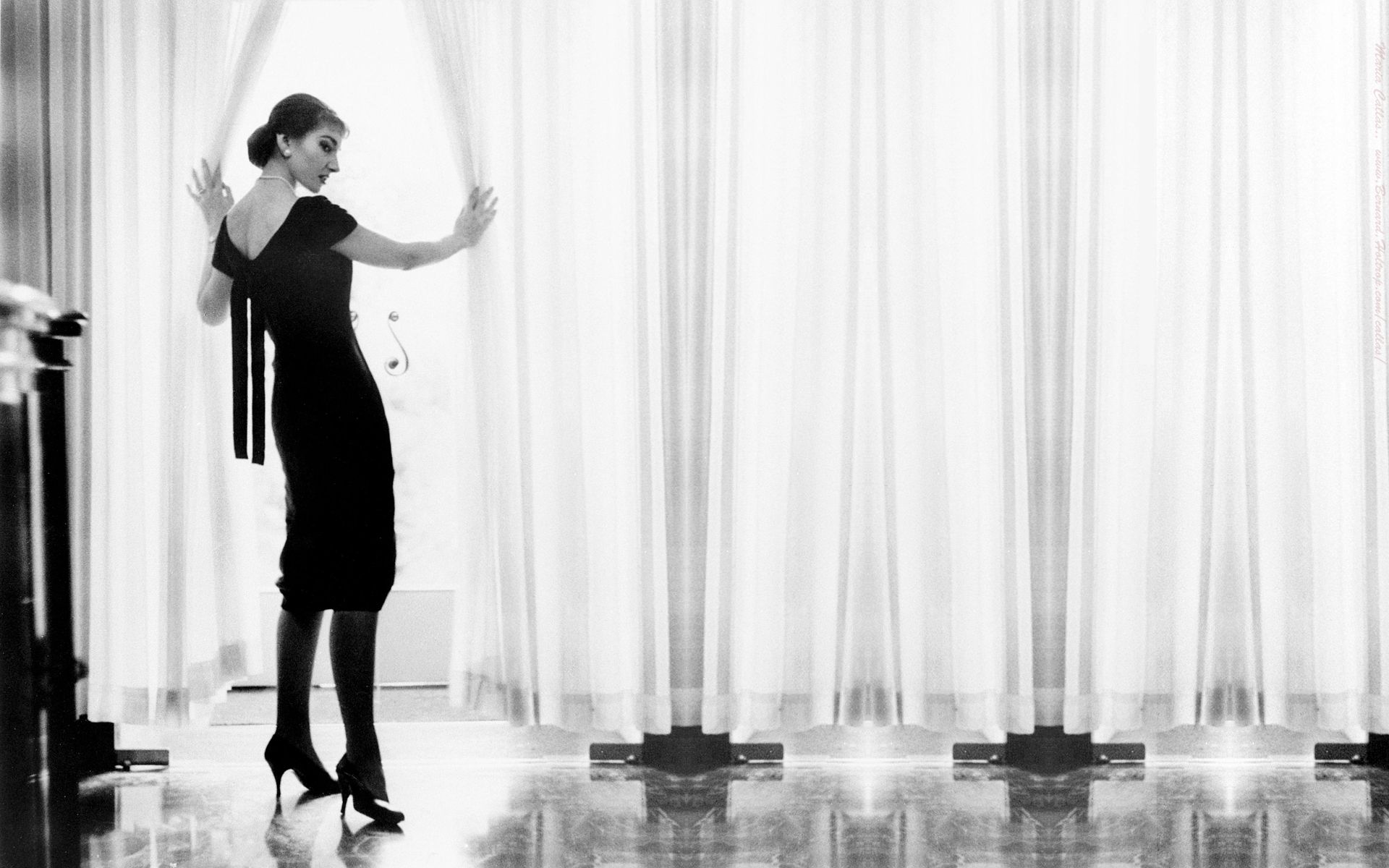 1920x1200 Maria Callas Wallpaper