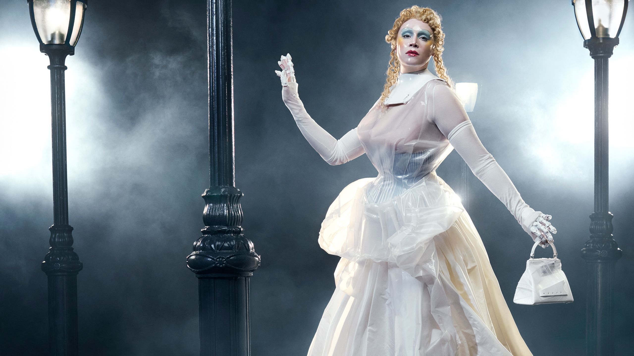 2560x1440 John Galliano's Maison Margiela Artisanal Triumph Was Just One of His Many Unforgettable Shows