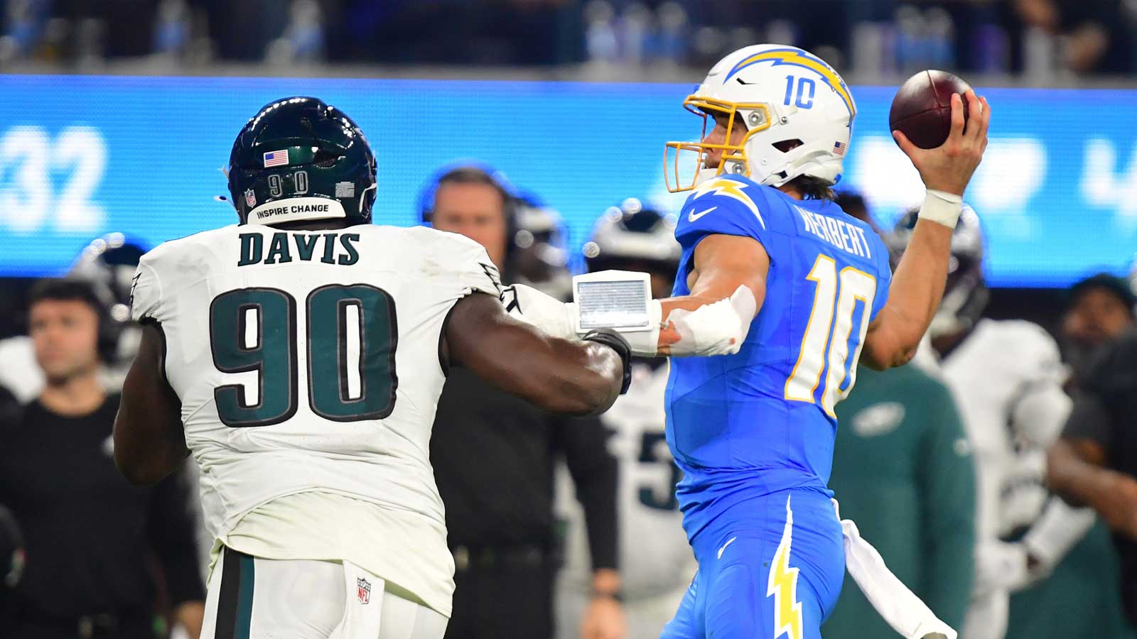1600x900 Chargers news: Justin Herbert puts himself in Patrick Mahomes company
