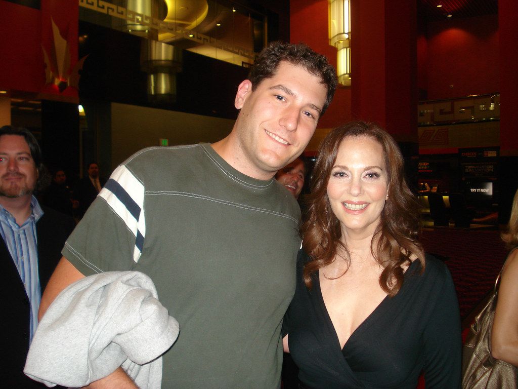 1024x768 with Lesley Ann Warren. For more celebrity encounters visit