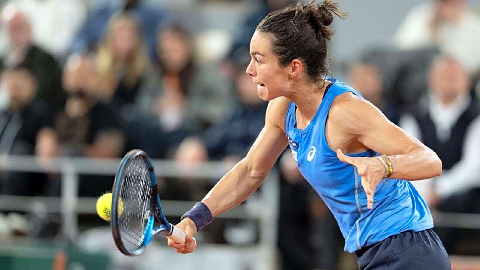 1600x900 WTA roundup: Lois Boisson tops Anna Bondar in Hamburg for first career title