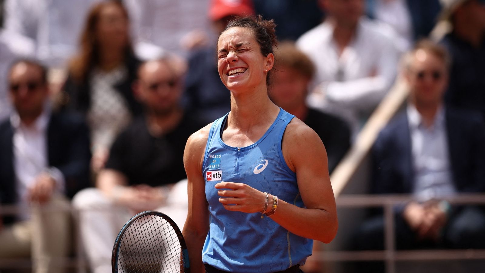 1600x900 Lois Boisson continues fairytale French Open run, stuns Jessica Pegula to reach maiden Grand Slam quarters