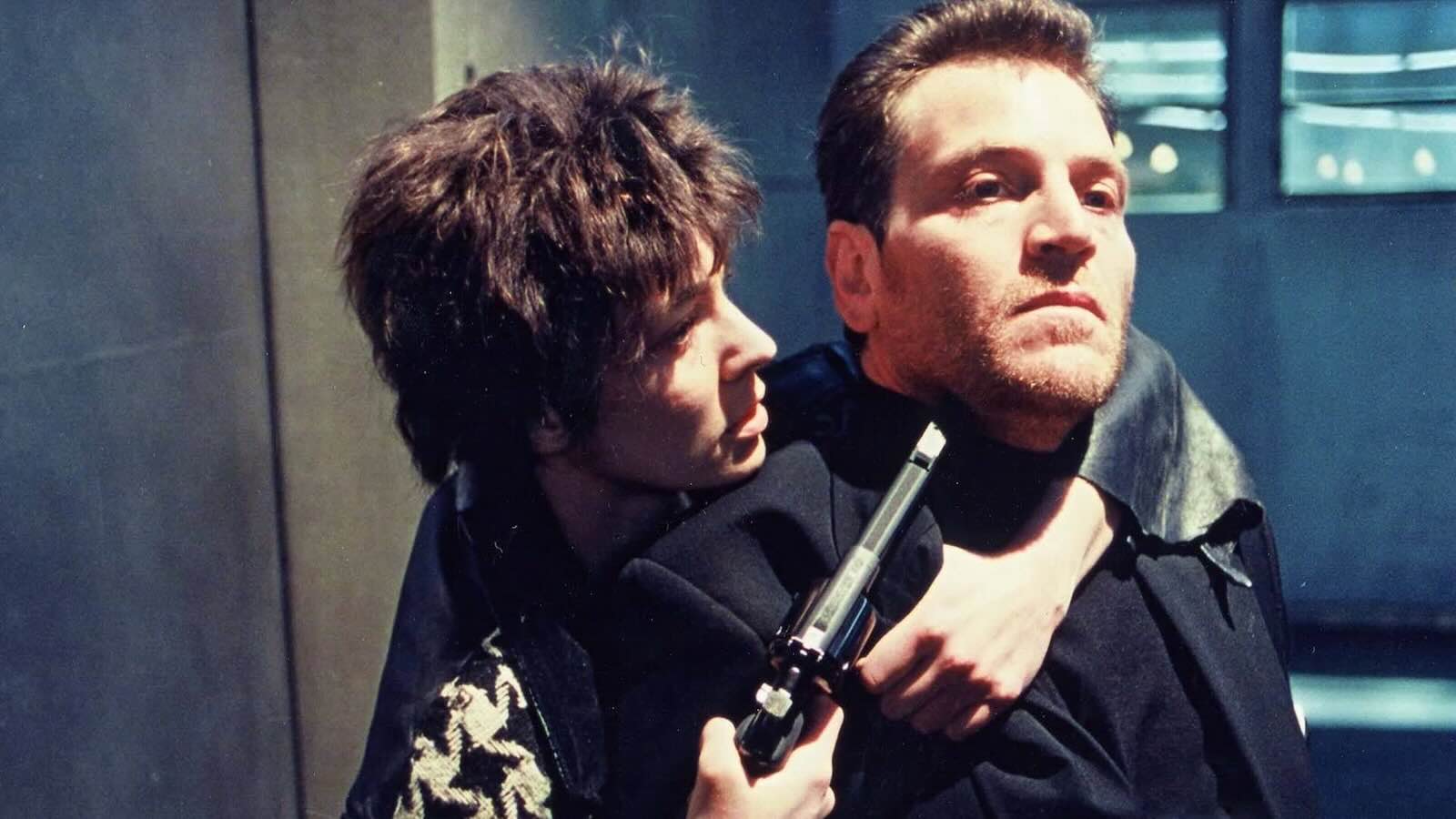 1600x900 La Femme Nikita Playing In Theater