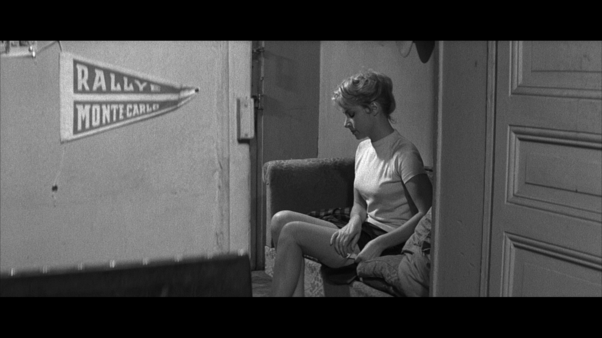 1920x1080 The 400 Blows” (1959). Kicking the Lens