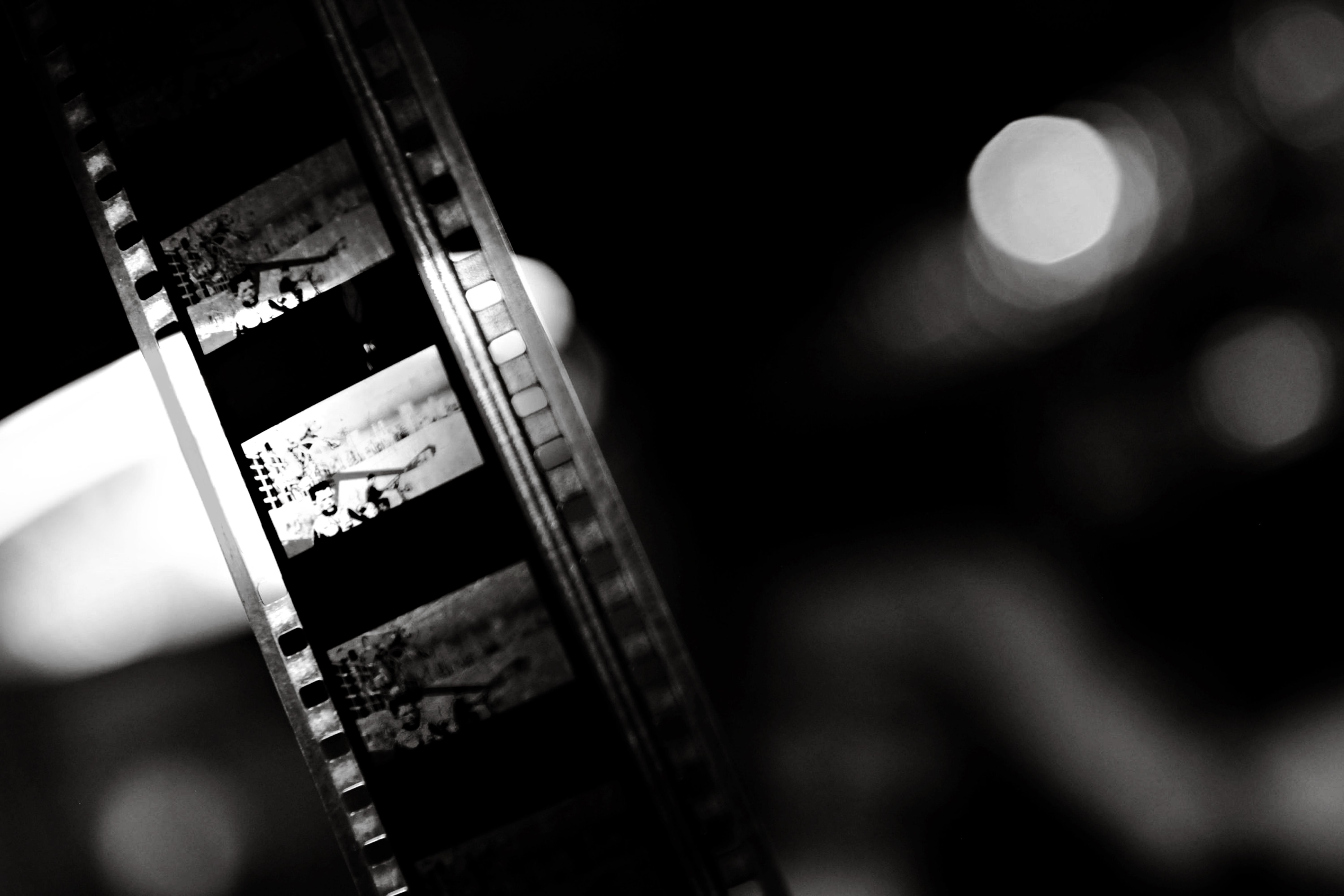 6000x4000 Black And White Vintage Film Strip Close Up · Free