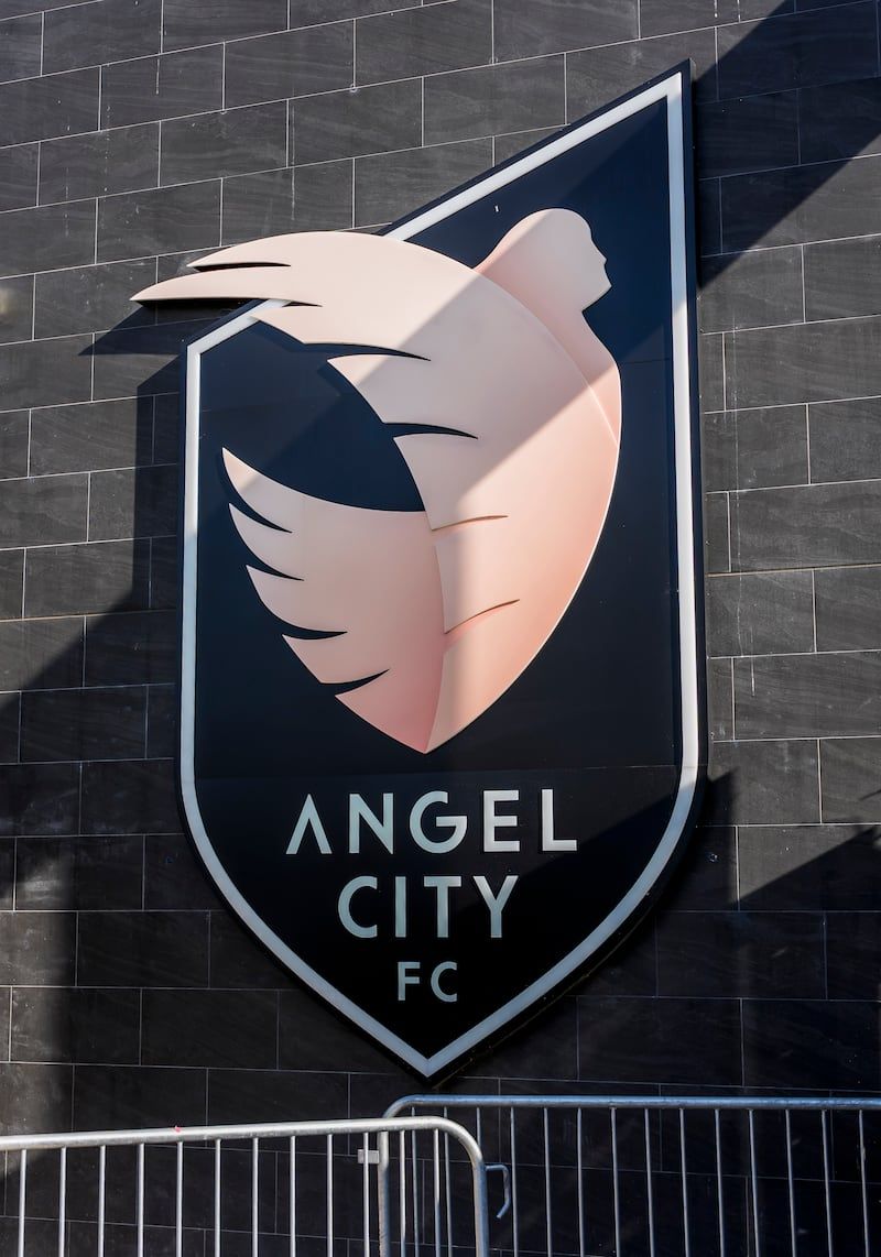 800x1142 The invisible hand: Behind the scenes of Angel City's gameday setup
