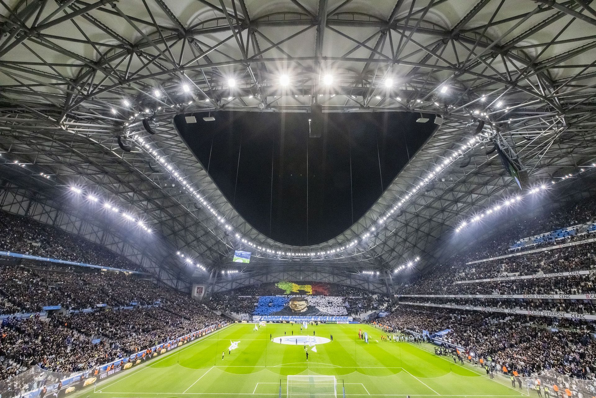 1920x1281 Discover the stadium