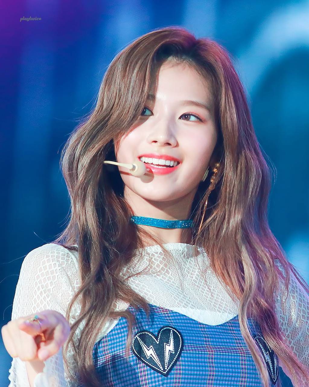 1024x1280 Sana Twice Wallpaper
