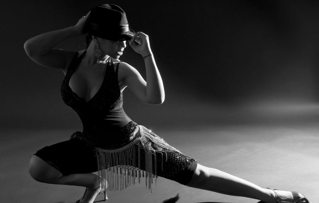 1332x850 Wallpaper tango, hat, dance, pose .