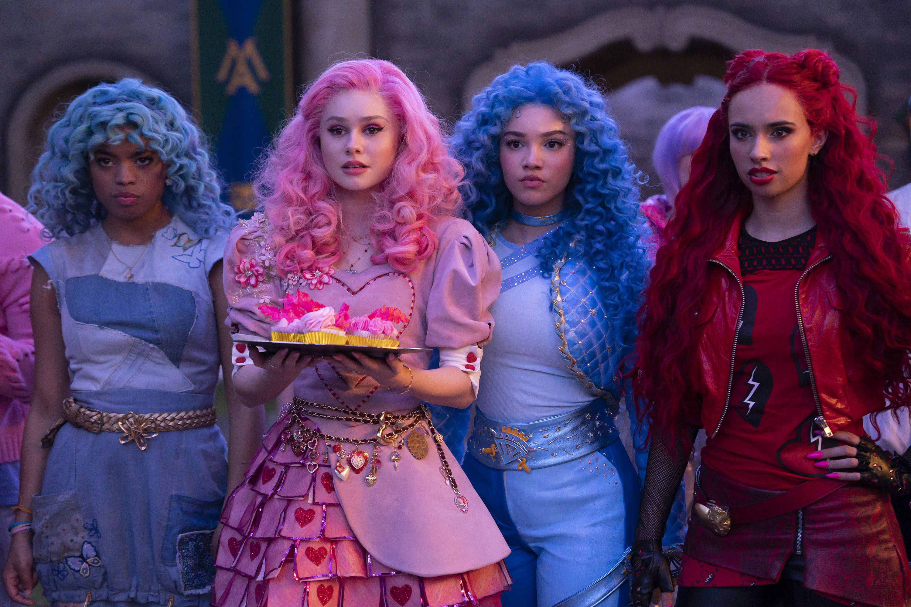 3000x2000 Descendants: The Rise Of Red Wallpaper and Background
