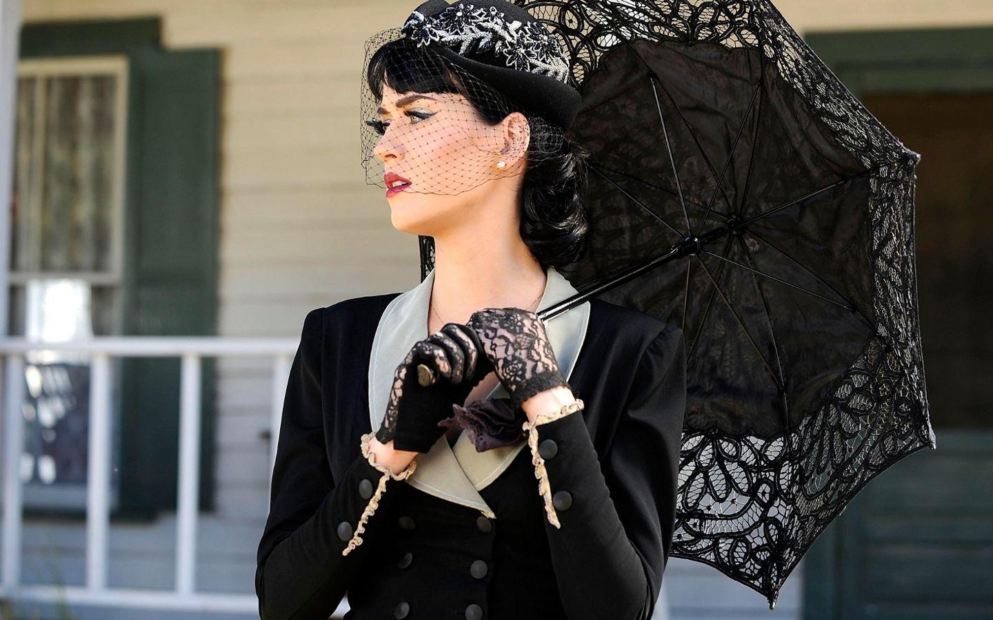 1440x900 Katy Perry Thinking of you'' Perry Wallpaper 35964360