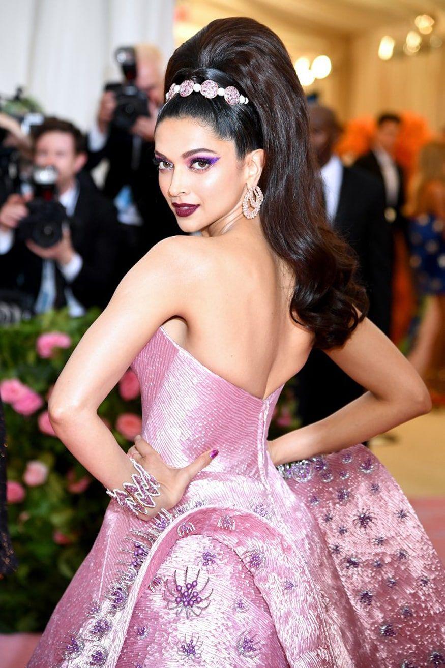875x1314 PICS: Deepika Padukone's 2019 Met Gala .