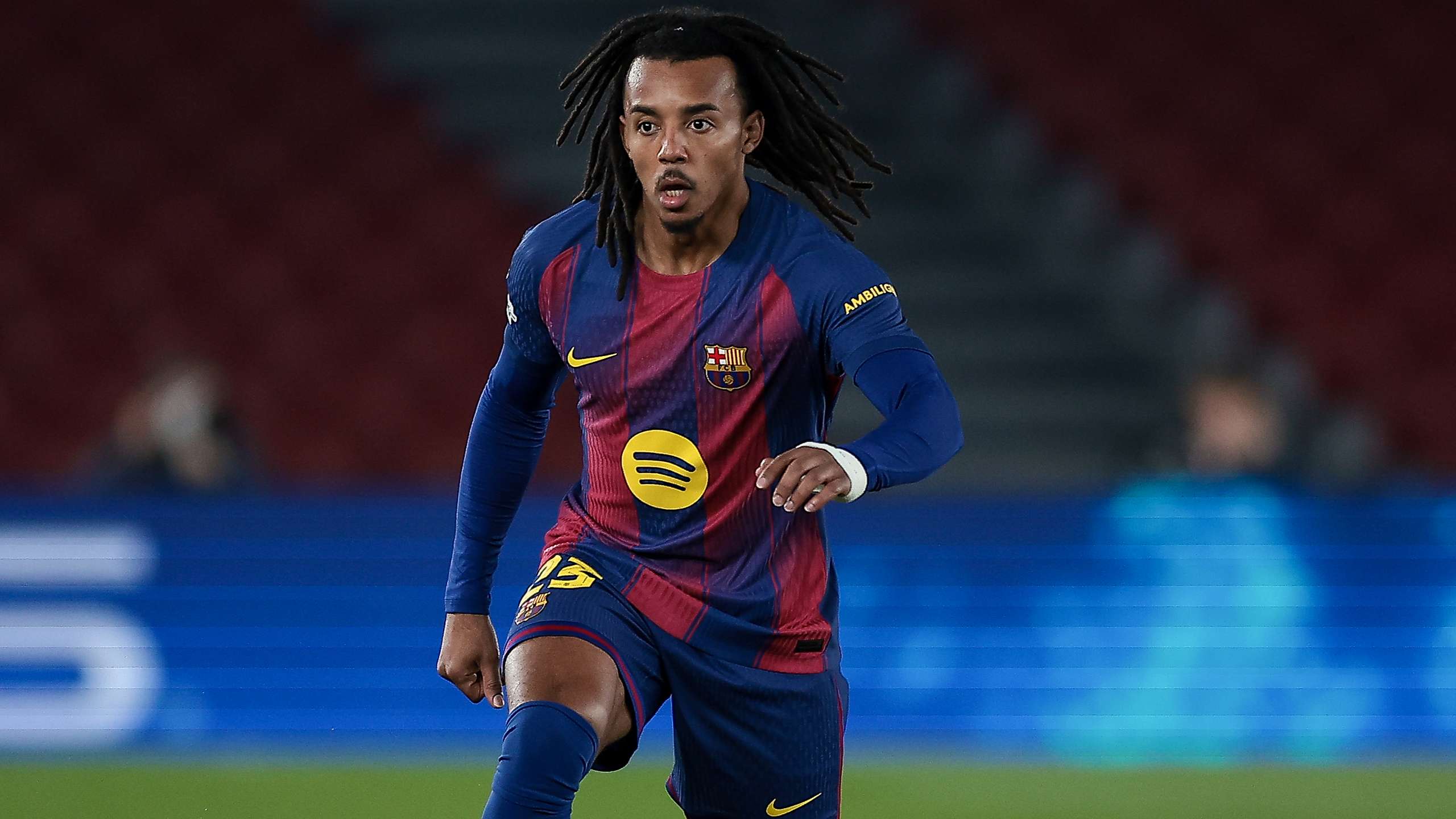 2560x1440 Jules Kounde In Demand! Man City, Liverpool & Chelsea Set For Transfer Battle To Land Barcelona Full Back