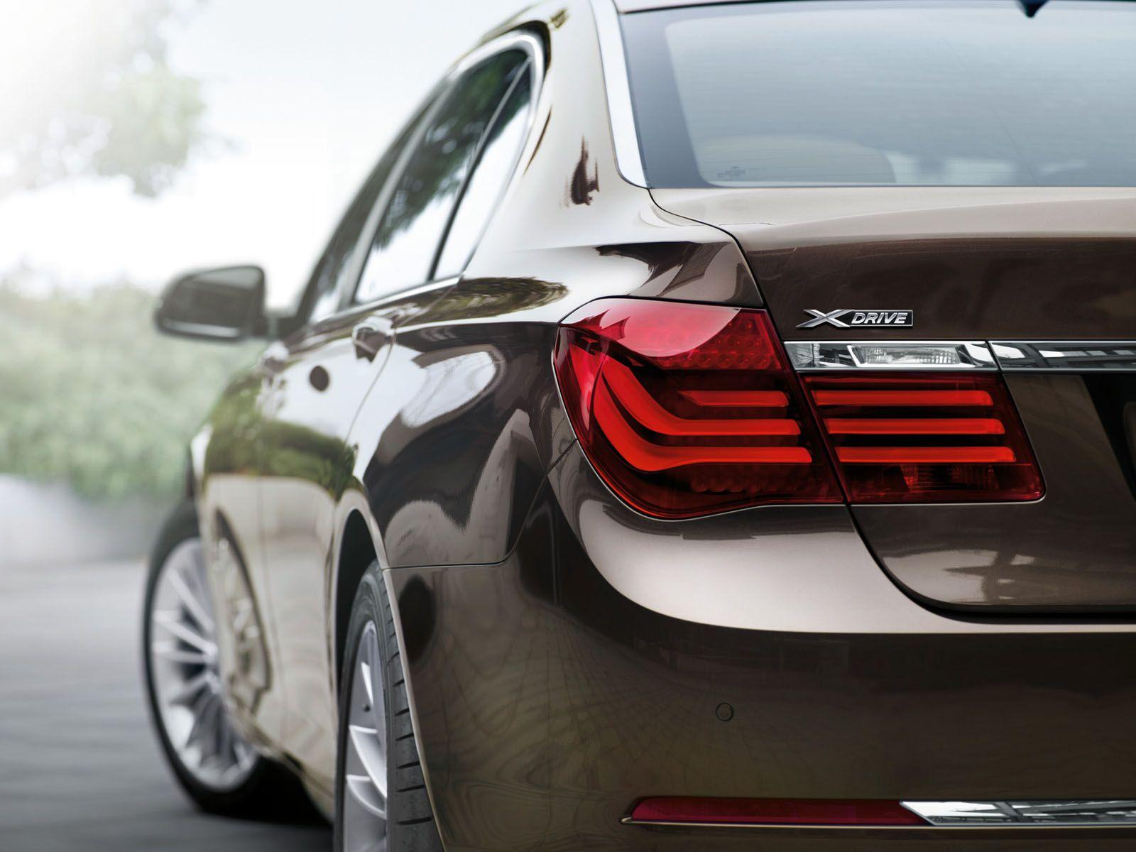1600x1200 BMW 7 Series : Image and videoscontent.