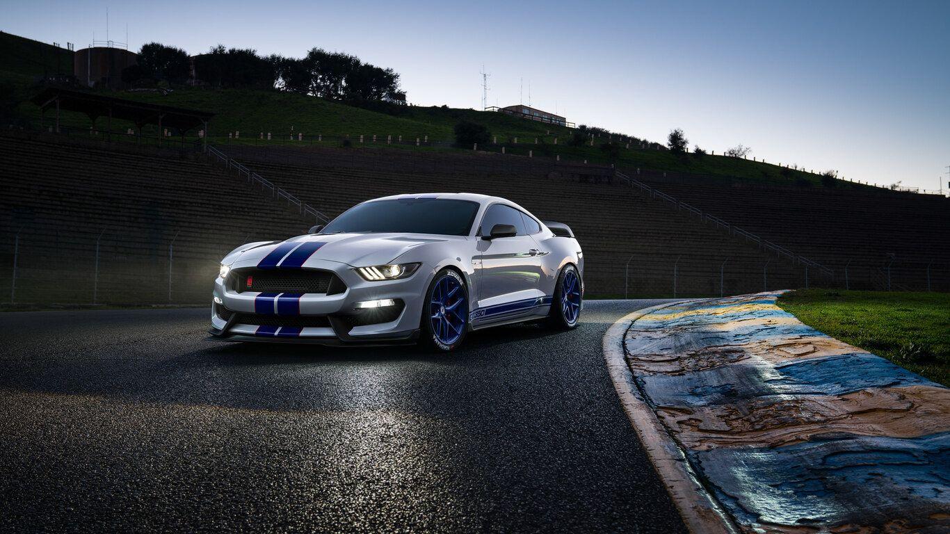 1366x768 Ford Shelby GT350 4k 1366x768 .