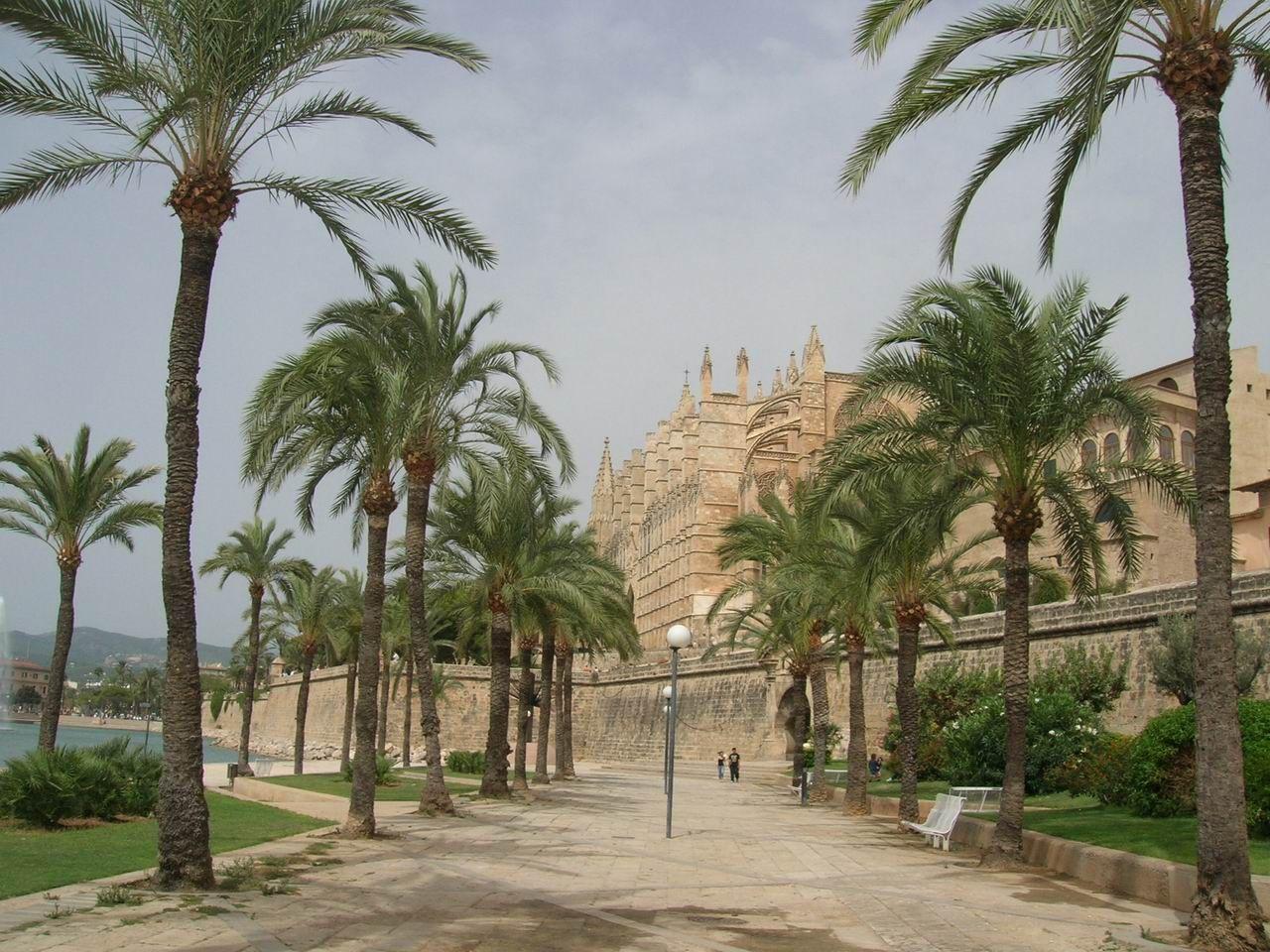 1280x960 Palma de Mallorca Wallpaper .